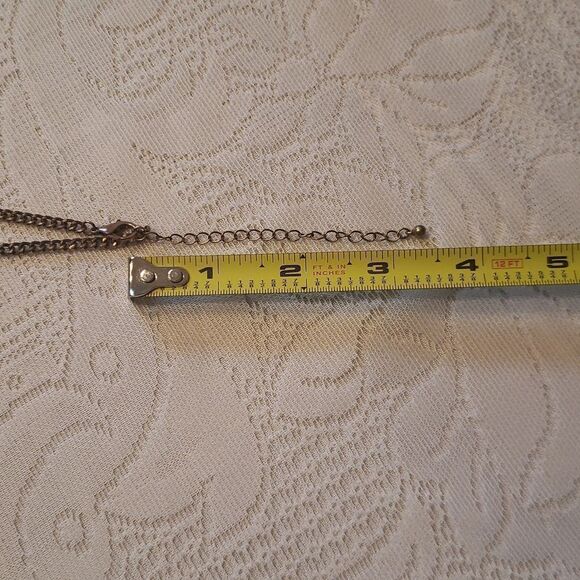 Gorgeous Vintage Floral Statement Necklace - Unsigned - Picture 6 of 7